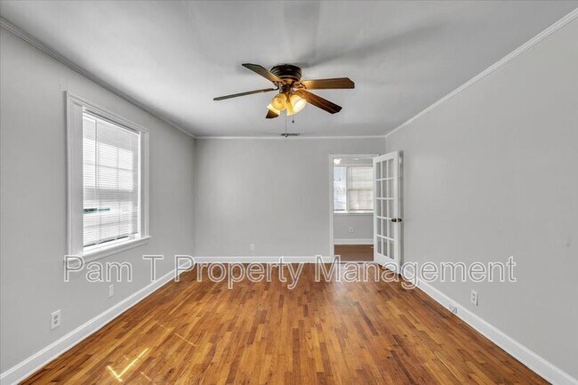 Foto del edificio - 1408 E 49th St