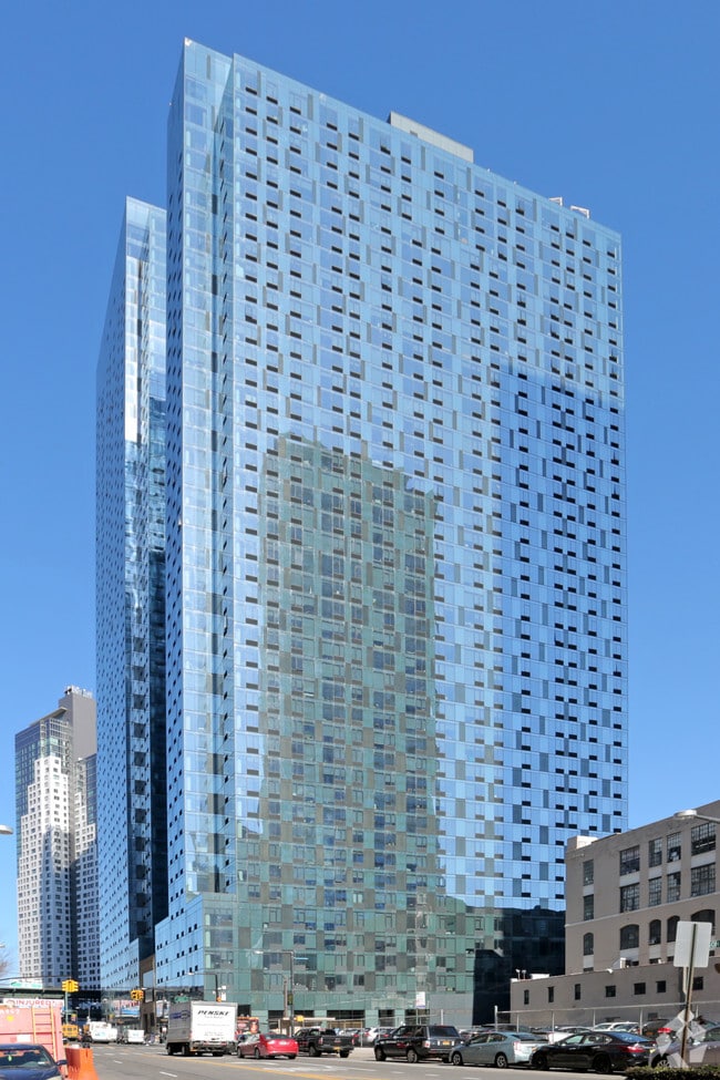 2 Jackson Park Apartments Long Island City, NY