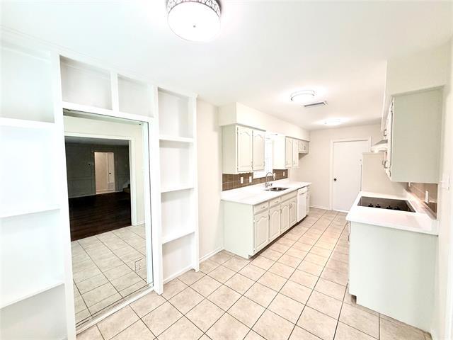 Foto del edificio - 1670 Clydesdale Dr