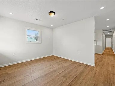 Foto del edificio - 2802 Curtis St