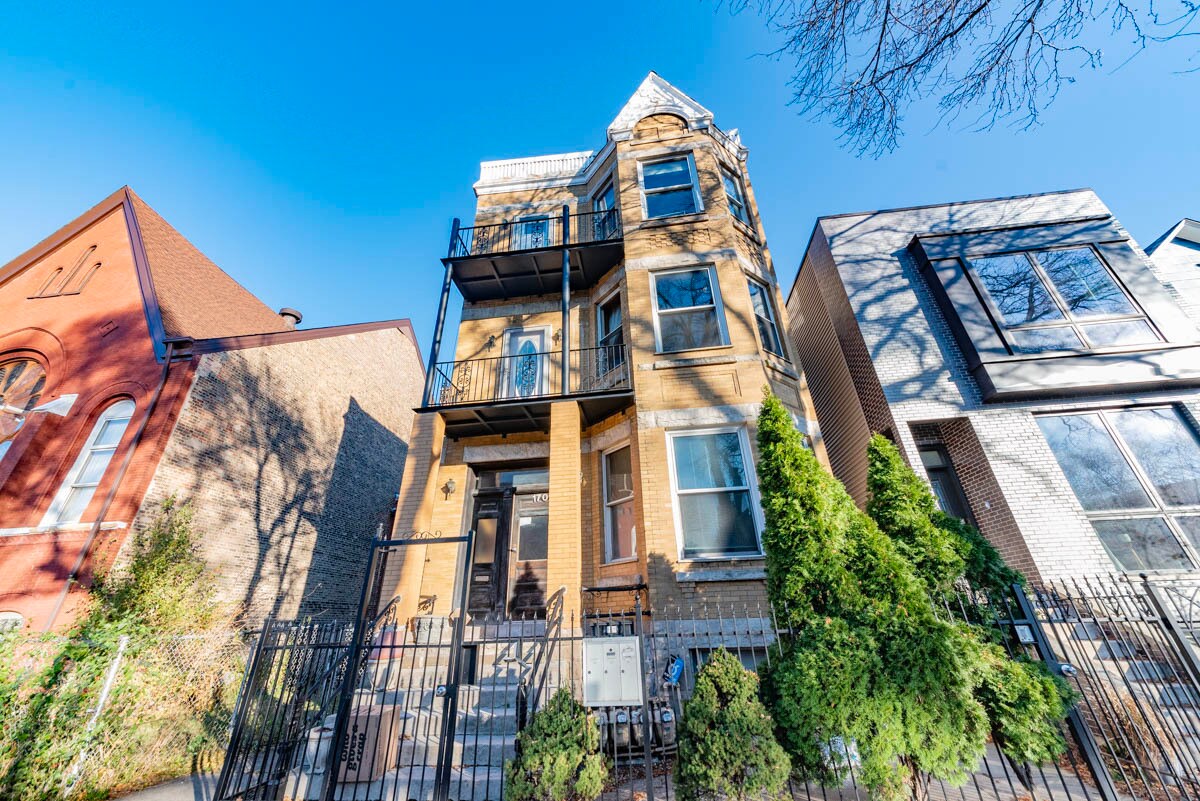 Foto principal - 1707 N Fairfield Ave