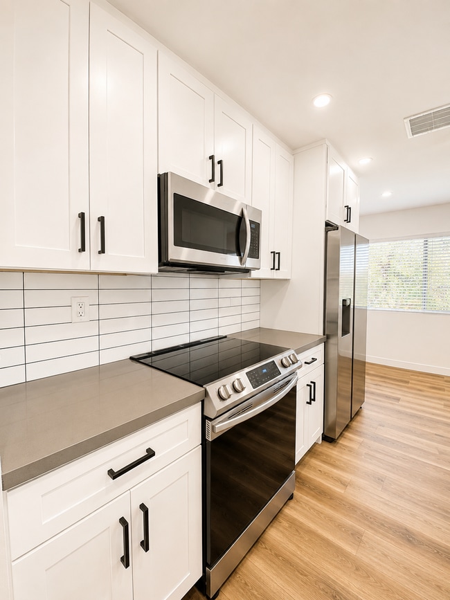 Interior Photo - 212 S Arnaz Dr