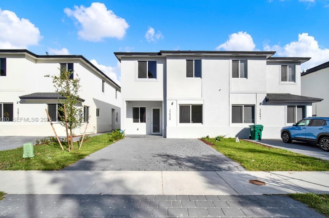 Building Photo - 22535 SW 125th Ave