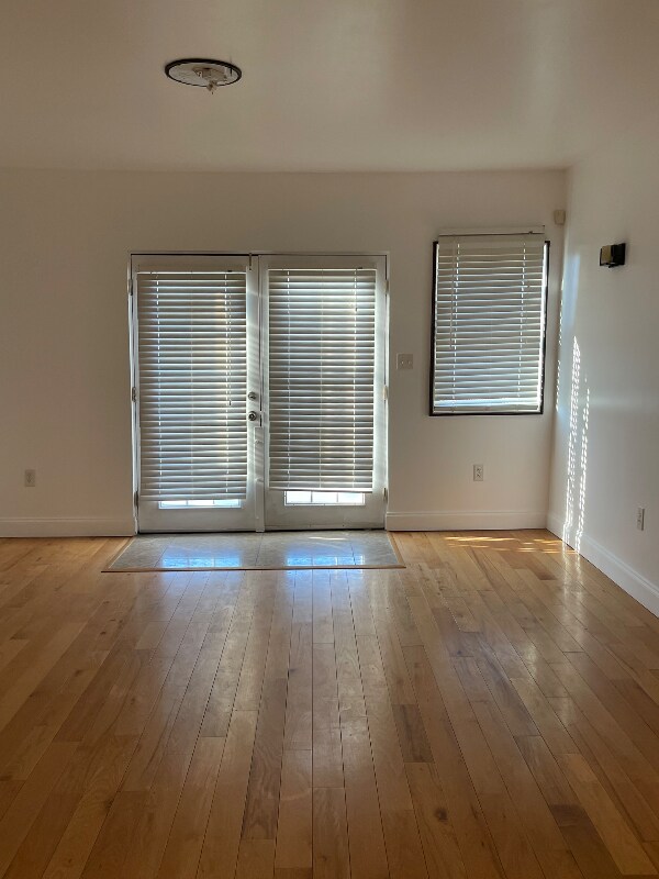 Primary Photo - 1425 W Baltimore St