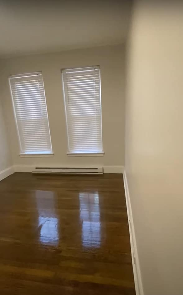 Building Photo - 63 Park Dr