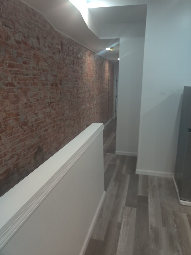 Building Photo - 2409 N 17th St