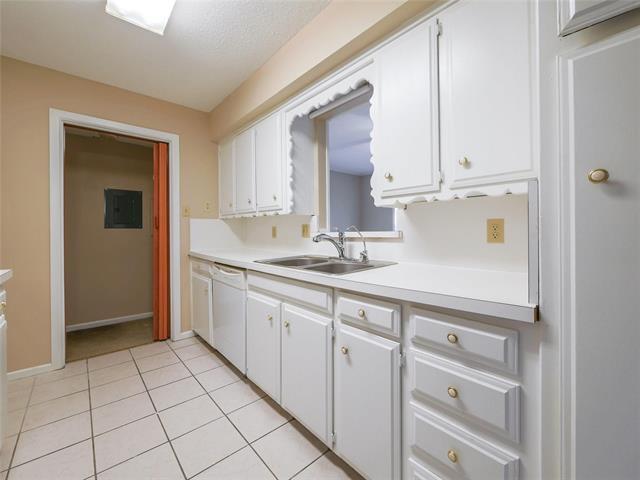 Building Photo - 2113 Fleur De Lis Ct