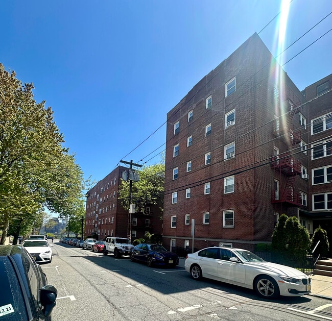 Riverside Terrace Apartments in West New York, NJ