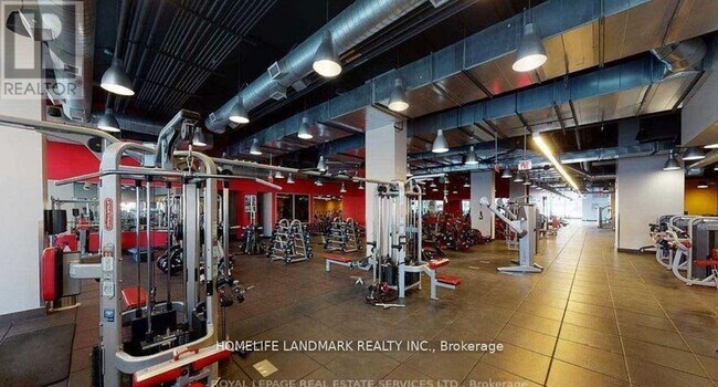 Photo du bâtiment - 386-4386 Yonge St