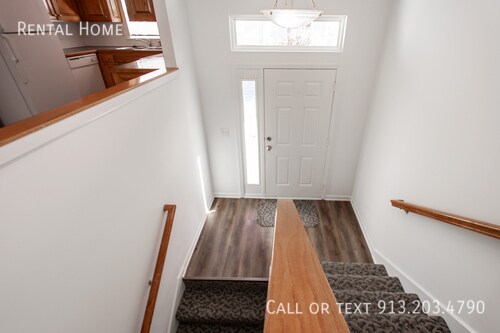 Foto del edificio - 5905 Brittany St
