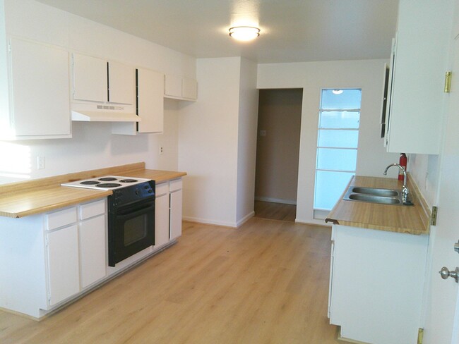 Foto del edificio - 3BR, 2 Bath, 2 Car Home in Sparks