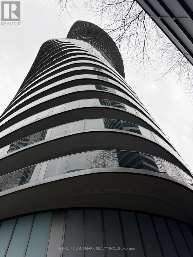 Building Photo - 60 Absolute Ave