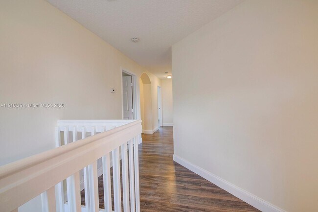 Foto del edificio - 15711 SW 53rd Ct