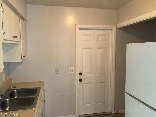 Foto del edificio - 4122 Pine Drop Ln