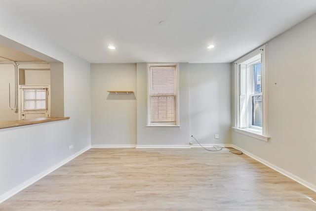 Foto del edificio - 952 W Montana St