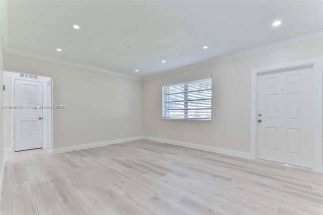 Building Photo - 11527 SW 81st Rd