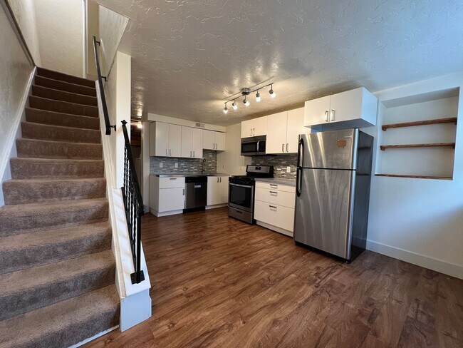 Foto del edificio - 3BR house in Southside Slopes