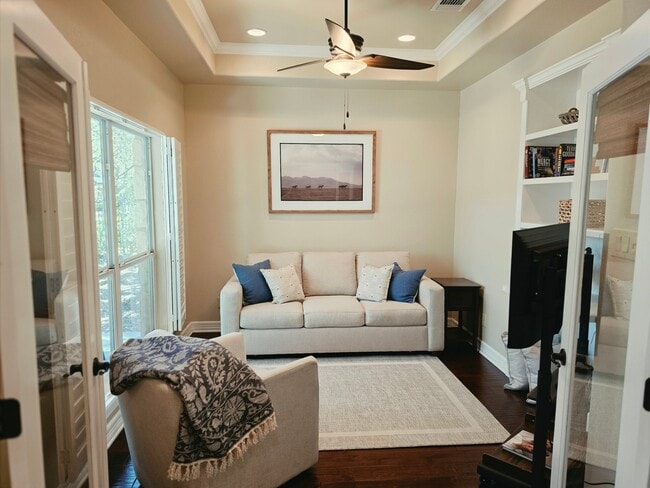 Foto del edificio - 508 Kendall Pkwy