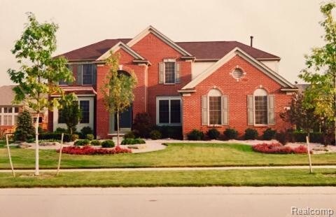 Primary Photo - 44576 White Pine Cir W