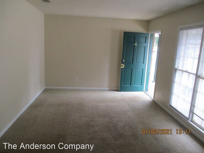 Foto del edificio - 2 br, 1 bath House - 2024 #4 W Oglethorpe ...