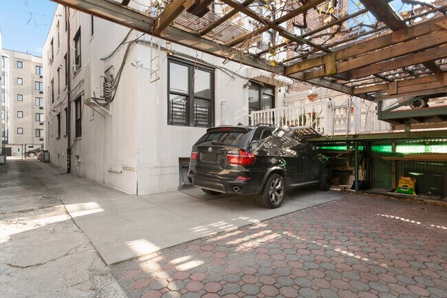 Building Photo - 35-42 29th Street