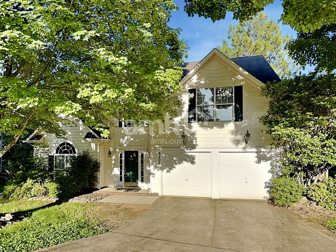 Primary Photo - 8207 Abbottsgate Lane