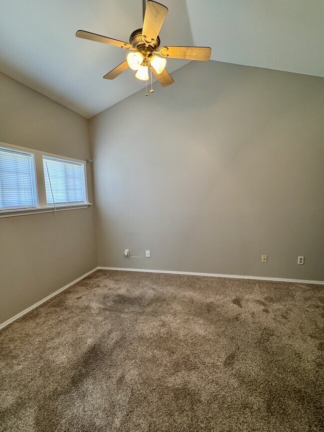 Foto del edificio - 13811 Turnberry Ln