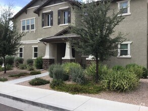 Building Photo - 2888 E Binner Dr