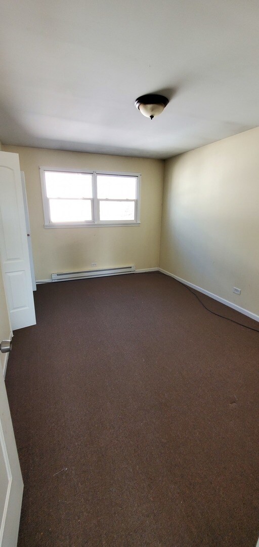 1250 West End Ave Unit 2E, Chicago Heights, IL 60411 Apartment for