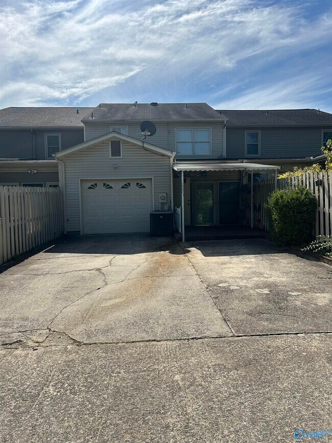 Foto del edificio - 1532 River Bend Pl SE