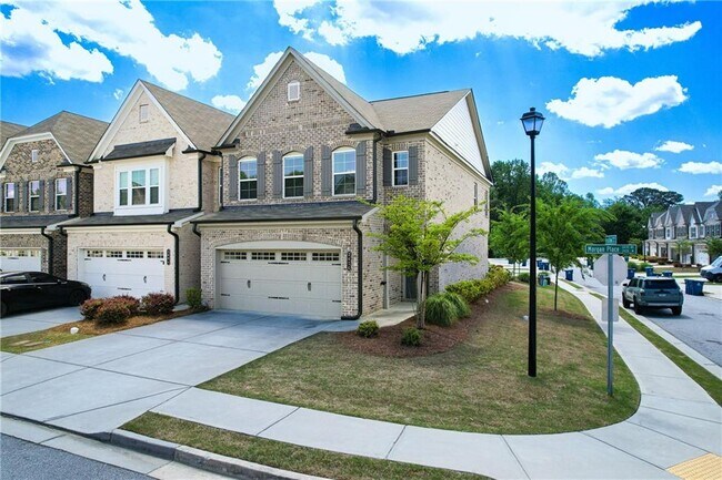 Foto del edificio - 2414 Morgan Pl Dr