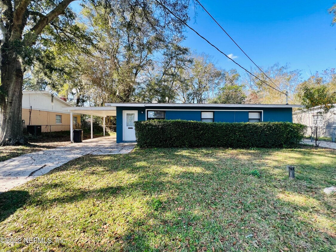 2446 Lourdes Dr W, Jacksonville, FL 32210 House for Rent in
