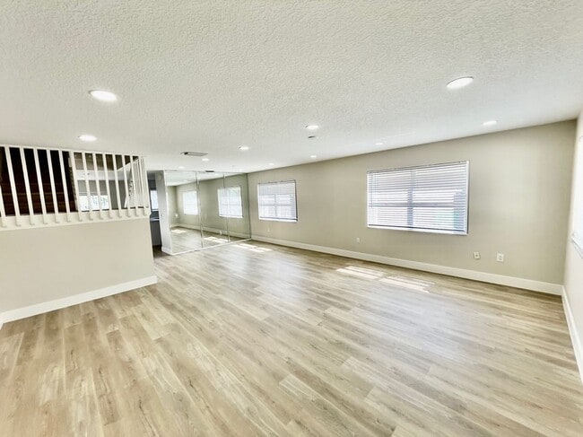 Building Photo - 12149 NW 34th St