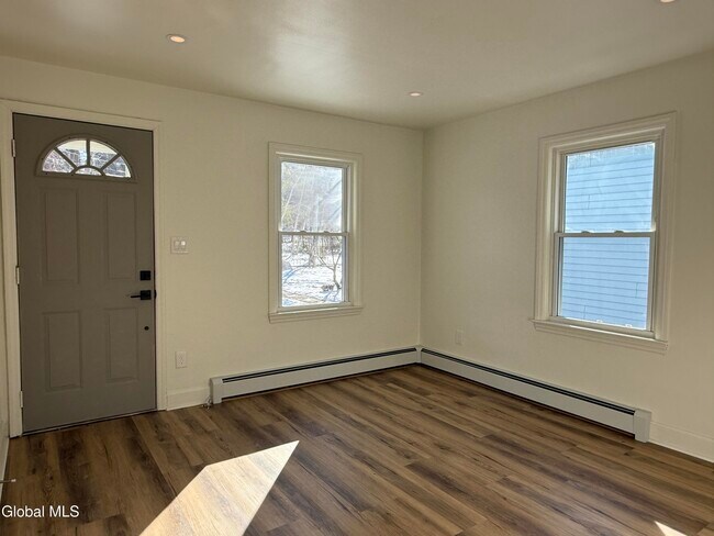 Foto del edificio - 98 Willow St