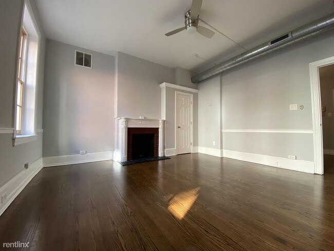 Building Photo - 1618 Spruce St
