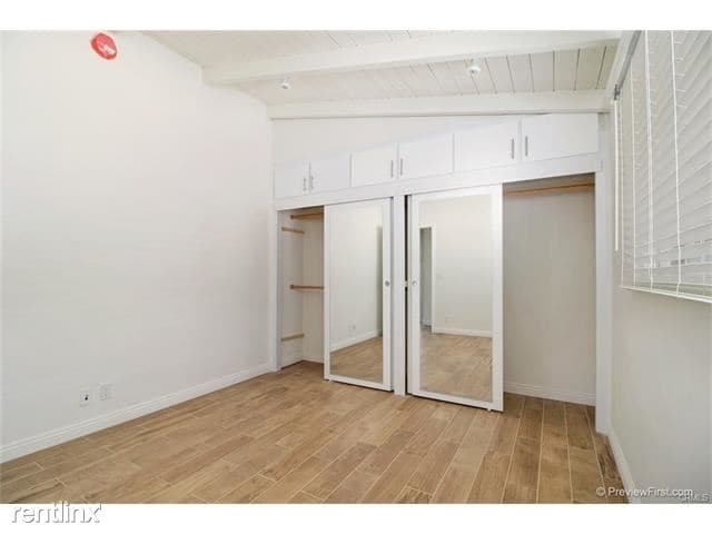 Building Photo - 303 Marguerite Ave