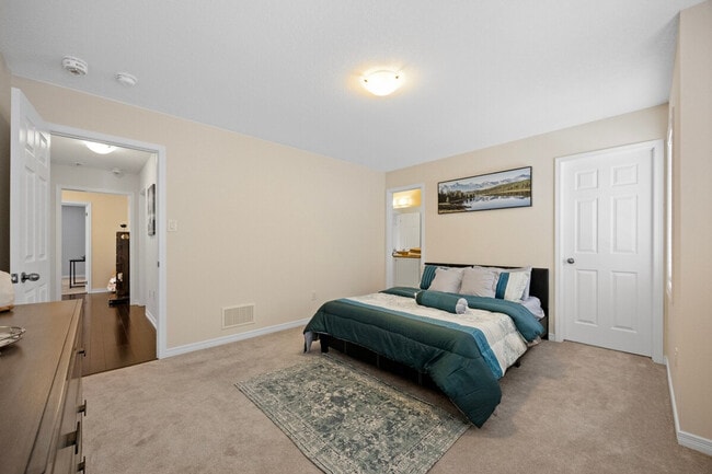 Building Photo - 7730 Black Maple Dr