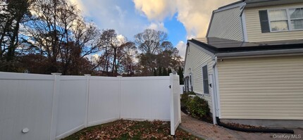 Building Photo - 21 Camp Fire Ln