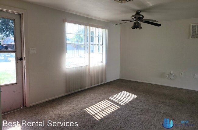 Building Photo - 2 br, 1 bath House - 1031 Chelsea Ln