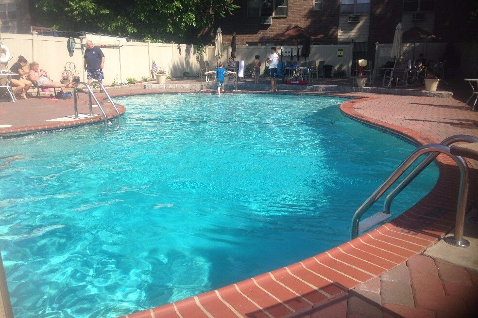 199 Bergen Tpke, Ridgefield Park, NJ 07660 Condo for Rent in