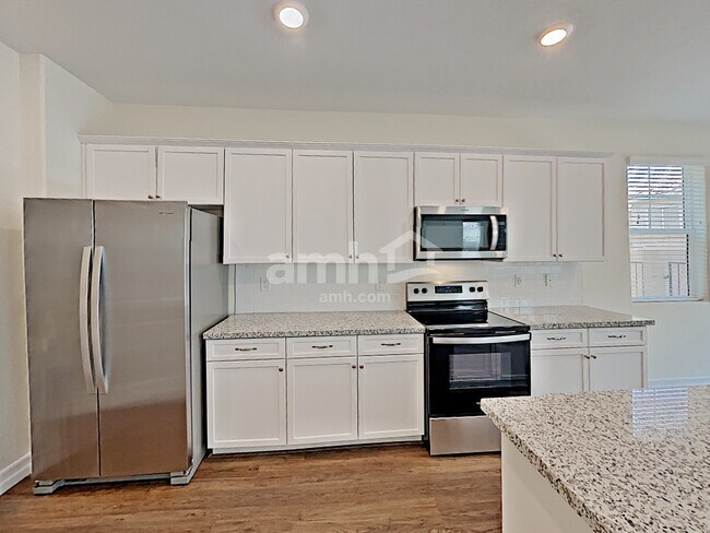 Building Photo - 10486 Marias Street