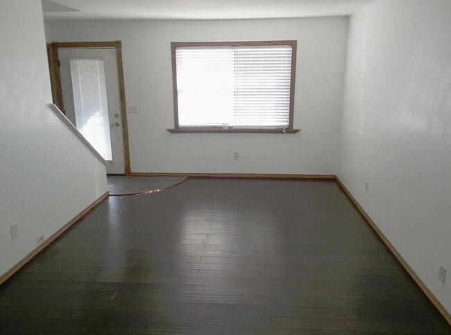 Foto del edificio - 1205 St George Ave