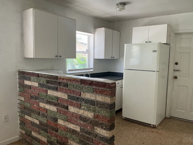 Foto del edificio - 2529 Tanglewood St