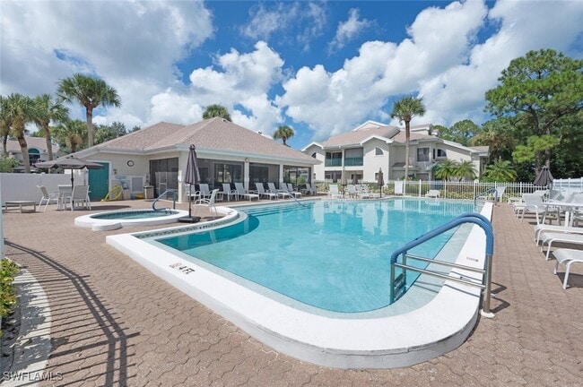 Foto del edificio - 60 Emerald Woods Dr