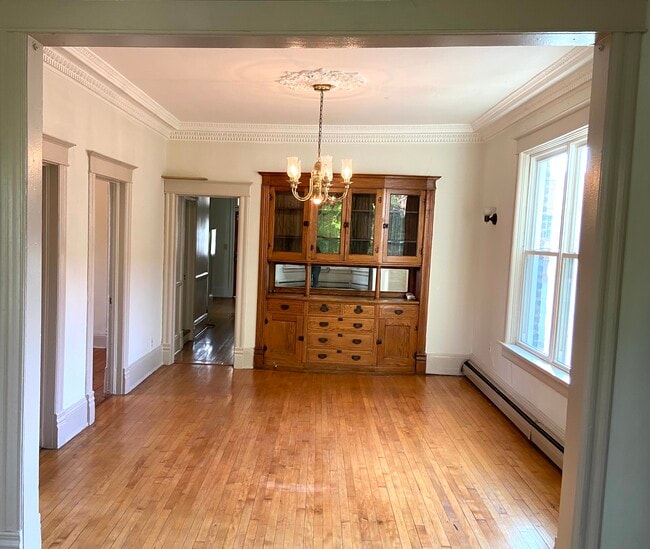 Dining Room - 3530 S Hoyne Ave