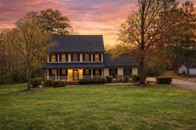 Building Photo - 807 Oak Bridge Ln