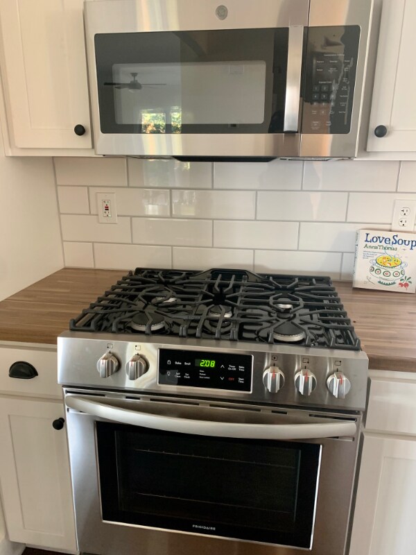 Foto del edificio - 9750 NW Rosaria Ave