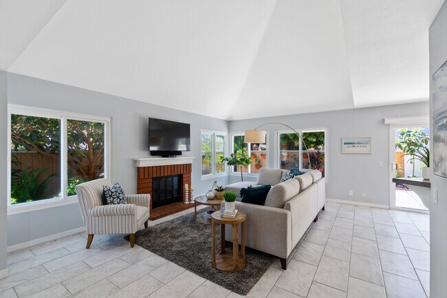 Building Photo - 8717 Penridge Plz