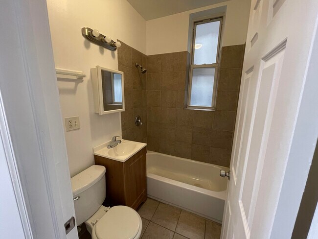 Bath - 206 N California Ave