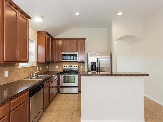 Foto del edificio - 6229 Chalk Hollow Dr